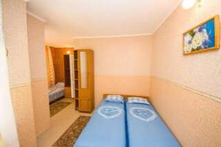 Гостиница Guesthouse Novosolov Анапа Двухместный номер с 2 отдельными кроватями-72