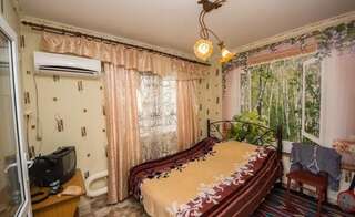 Гостиница Guesthouse Novosolov Анапа Двухместный номер с 2 отдельными кроватями-5